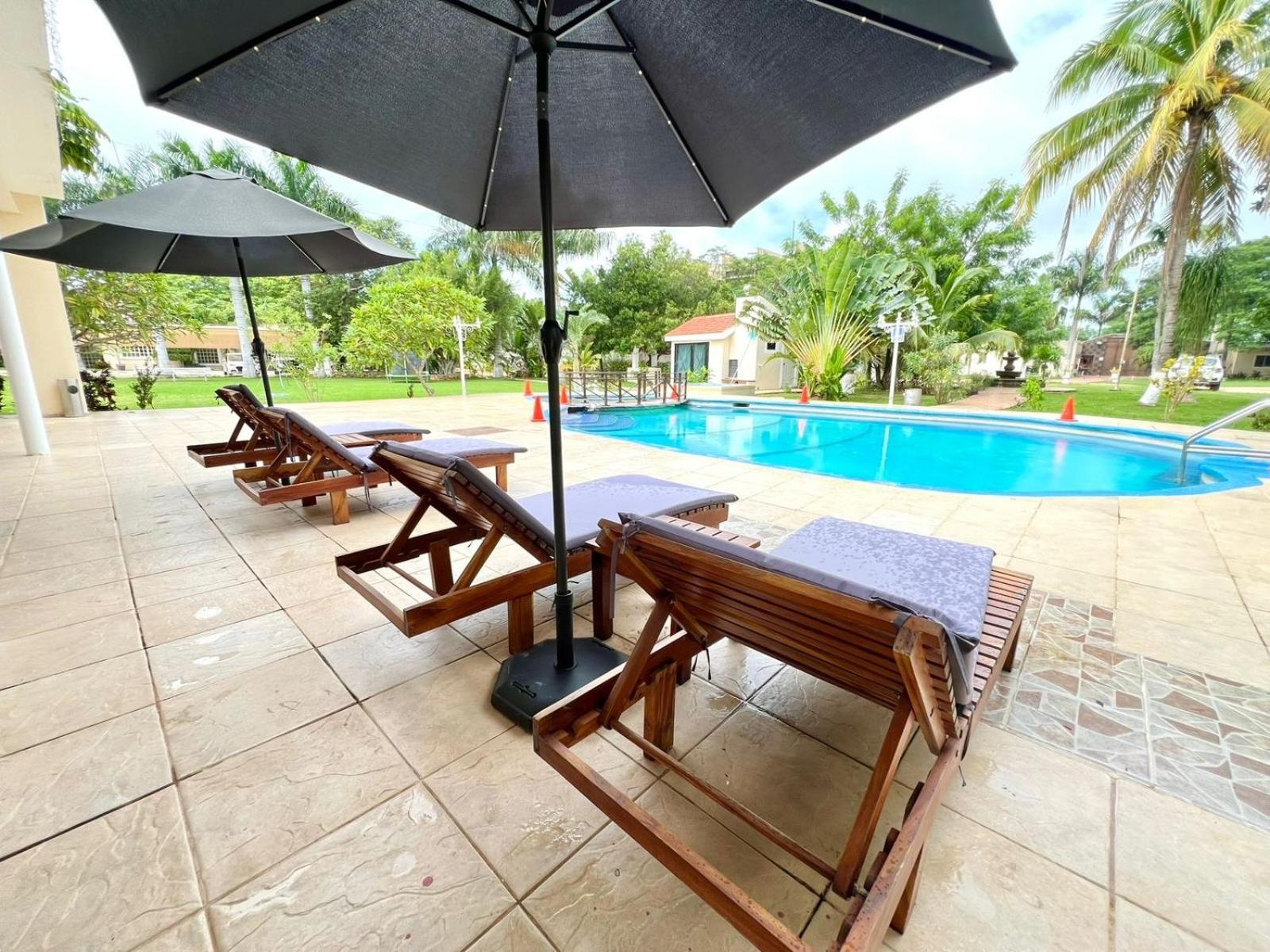 Paraiso Villa